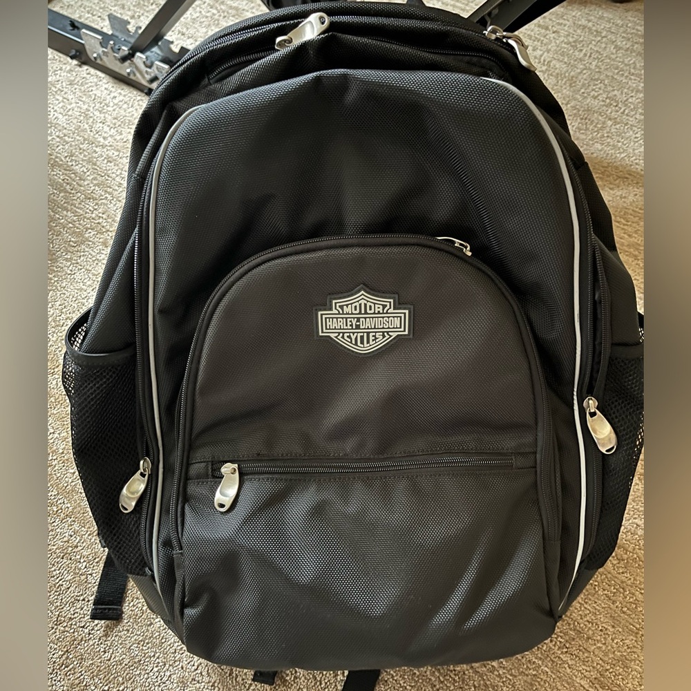 Harley-Davidson Black seat rest attach Backpack
